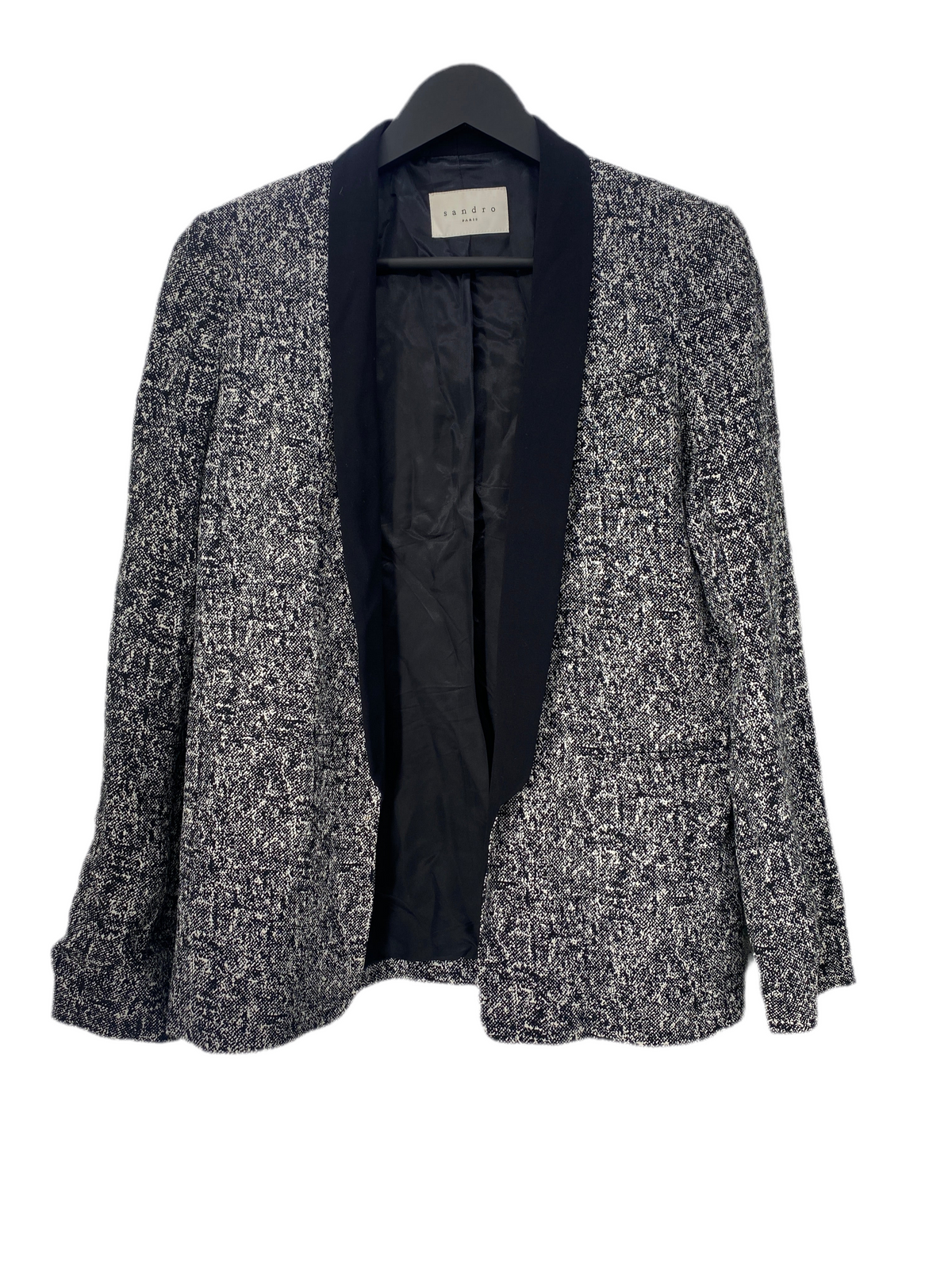 Veste noir et blanche