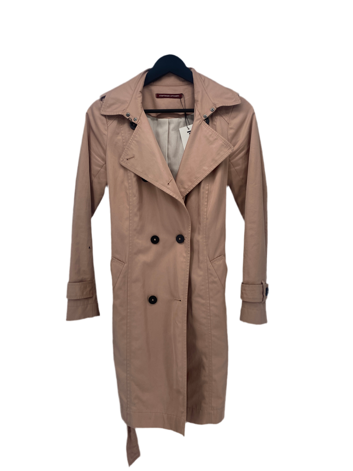 Imperméable rose pâle avec ceinture